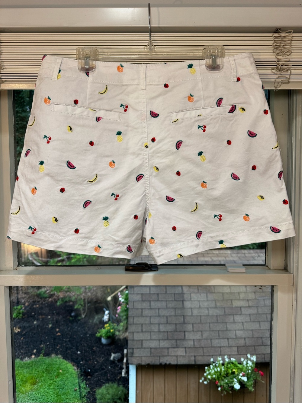 LOFT White Embroidered Fruit-Print Cotton Shorts - Picture 2 of 7